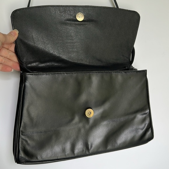 Hattie Carnegie Vintage Bag 12x8x1.5 Magnetic Snap Flap Closure Flaw - Picture 4 of 10